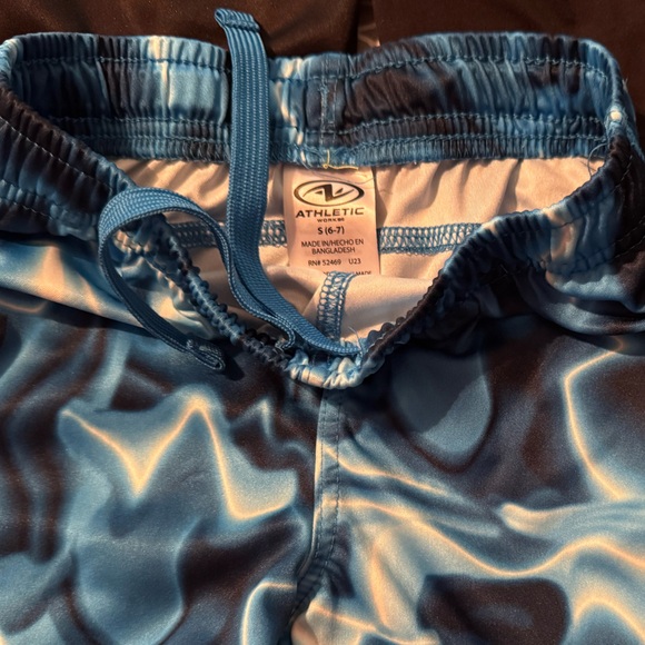 Lot of 5 Athletic Works Boys Drawstring Shorts Size S (6-7) - Picture 2 of 6